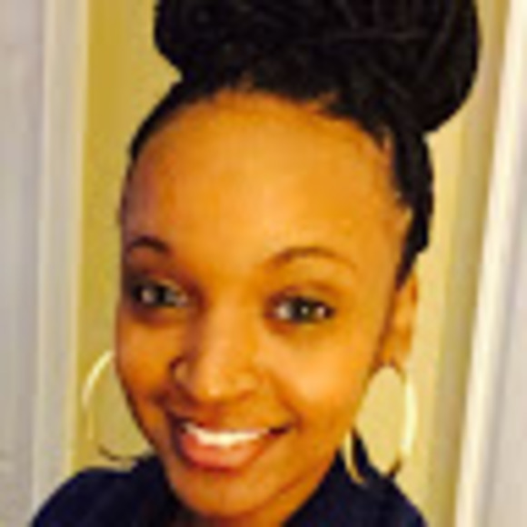 Meet your Posher, Ashley - Picture 1 of 1